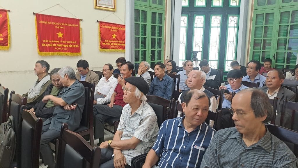 Các đại biểu tham dự Hội nghị Ban Chấp hành Liên hiệp các Hội Khoa học và Kỹ thuật Hà Nội đánh giá kết quả hoạt động Quý I và triển khai nhiệm vụ trọng tâm năm 2026
